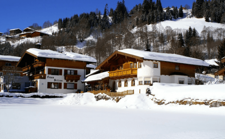 Chalet Silian in Hinterglemm & Fieberbrunn , Austria image 1 